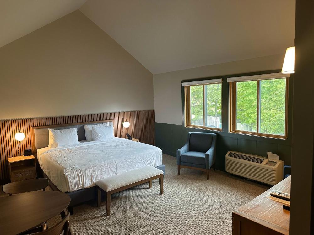King Room interior
